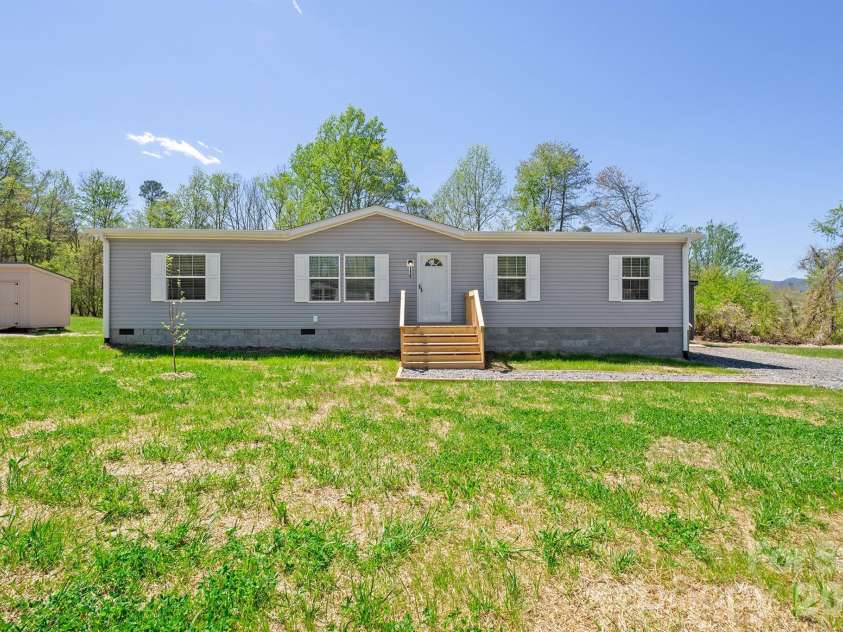 118 Peaceful Hill Drive, Old Fort, NC 28762.  MLS# CAR4367270, YatesRealty ID 13465. 