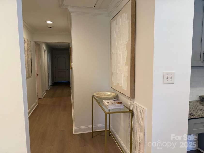 3332 Draper Avenue, Charlotte, NC 28205.  MLS# CAR4224302, YatesRealty ID 13465. 