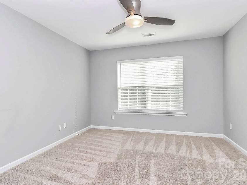 10722 Camden Meadow Drive, Charlotte, NC 28273.  MLS# CAR4342342, YatesRealty ID 13466. 
