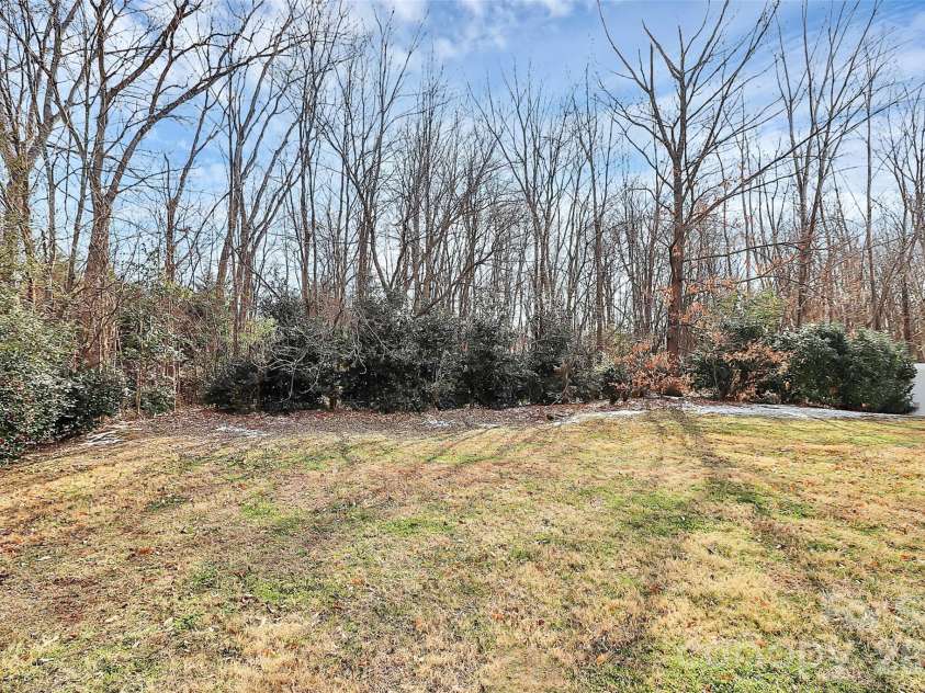 10722 Camden Meadow Drive, Charlotte, NC 28273.  MLS# CAR4342342, YatesRealty ID 13466. 