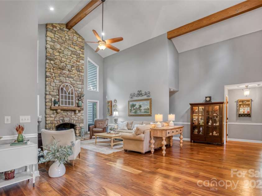 10315 Washam Potts Road, Cornelius, NC 28031.  MLS# CAR4243746, YatesRealty ID 13468. 