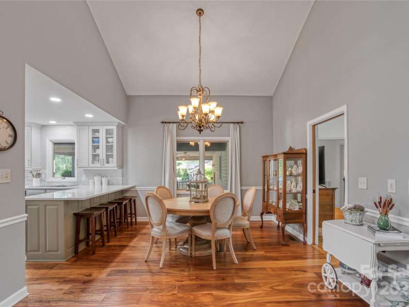 10315 Washam Potts Road, Cornelius, NC 28031.  MLS# CAR4243746, YatesRealty ID 13468. 