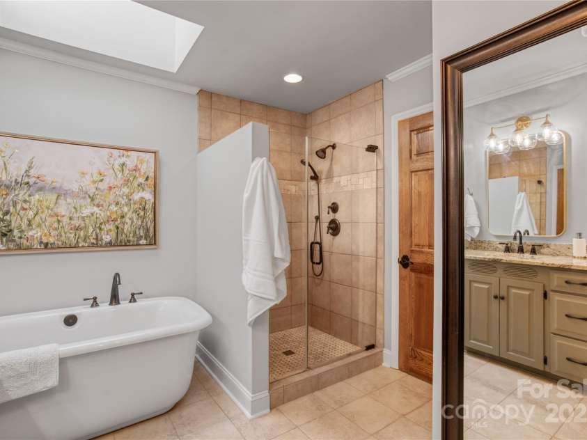 10315 Washam Potts Road, Cornelius, NC 28031.  MLS# CAR4243746, YatesRealty ID 13468. 