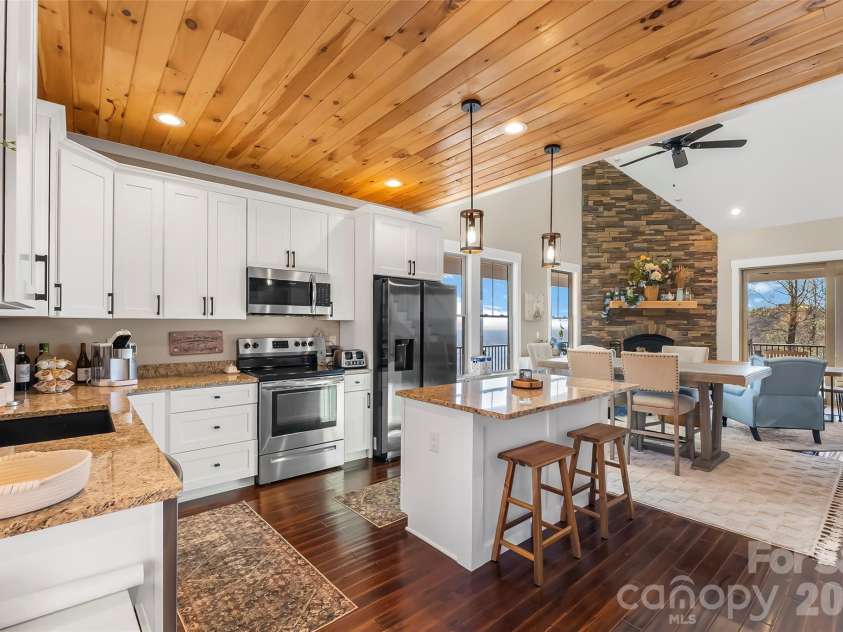 2280 Pinnacle Parkway, Union Mills, NC 28167.  MLS# CAR4363035, YatesRealty ID 13469. 