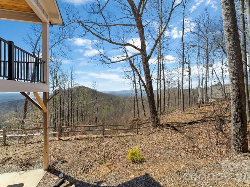 2280 Pinnacle Parkway, Union Mills, NC 28167.  MLS# CAR4363035, YatesRealty ID 13469. Winter landscape