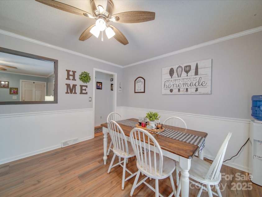 335 Linda Street, Salisbury, NC 28146.  MLS# CAR4251105, YatesRealty ID 13469. 