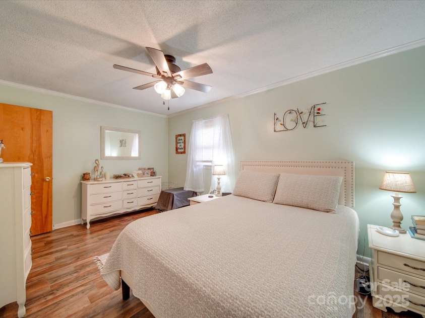 335 Linda Street, Salisbury, NC 28146.  MLS# CAR4251105, YatesRealty ID 13469. 