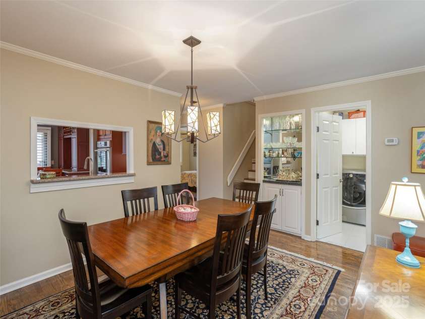 203 Wild Oak Lane, Hendersonville, NC 28791.  MLS# CAR4251432, YatesRealty ID 13470. 