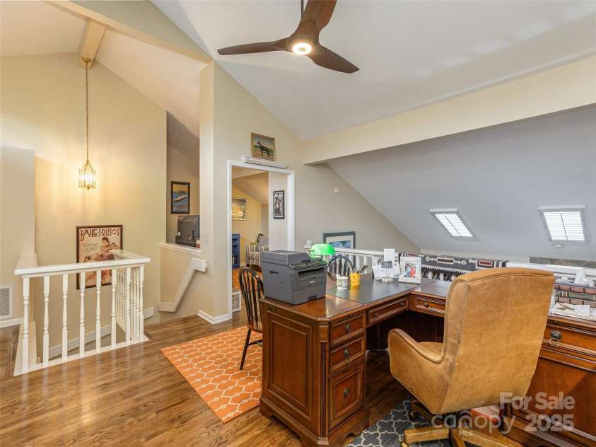 203 Wild Oak Lane, Hendersonville, NC 28791.  MLS# CAR4251432, YatesRealty ID 13470. 