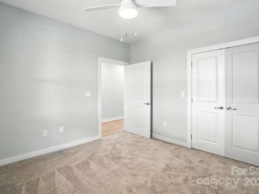 1524 29th Street, Hickory, NC 28602.  MLS# CAR4300386, YatesRealty ID 13471. 