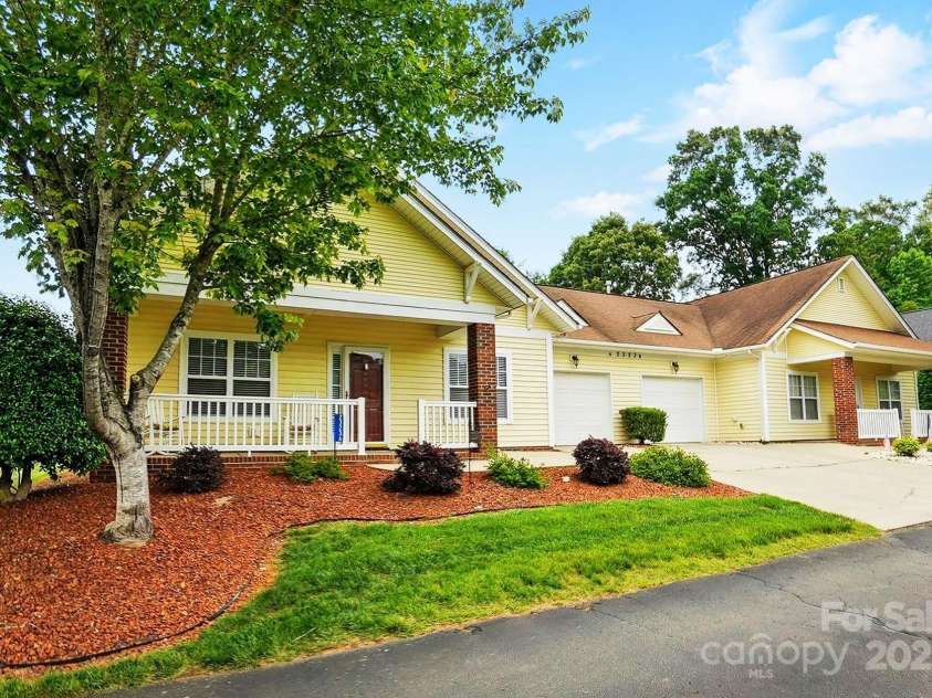 2323 Granville Place, Monroe, NC 28110.  MLS# CAR4256900, YatesRealty ID 13473. VIEW OF HOME FROM STREET