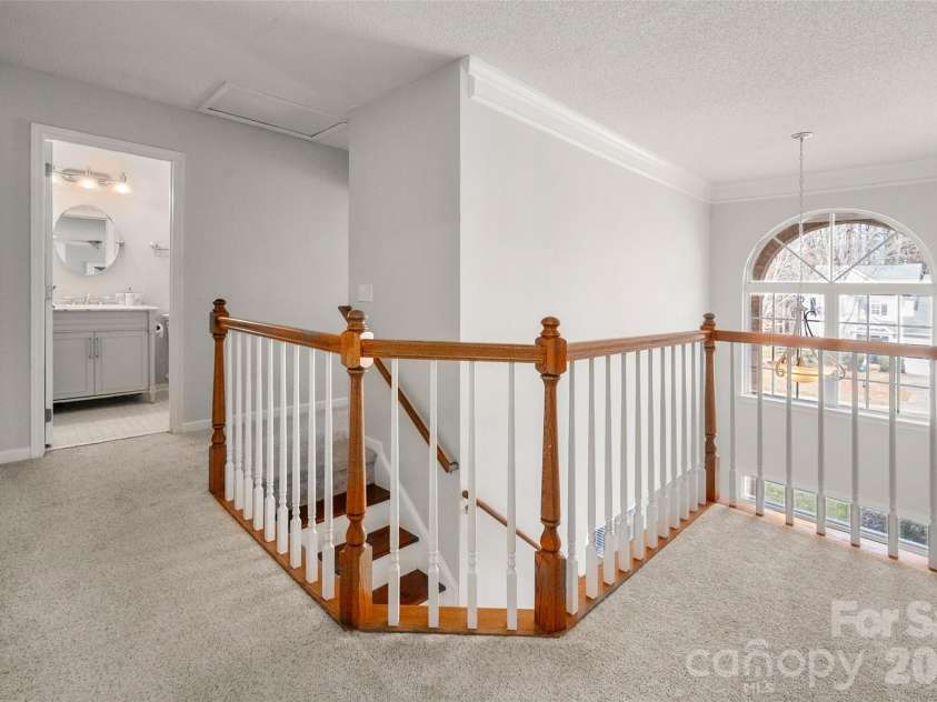 6714 Reedy Creek Road, Charlotte, NC 28215.  MLS# CAR4345304, YatesRealty ID 13475. 