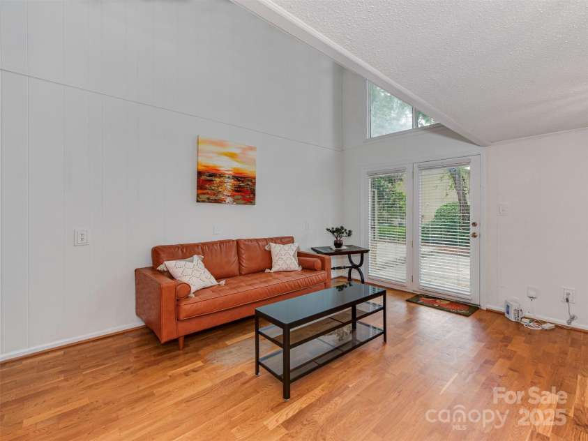 4025 Woodfox Drive, Charlotte, NC 28277.  MLS# CAR4258615, YatesRealty ID 13476. 