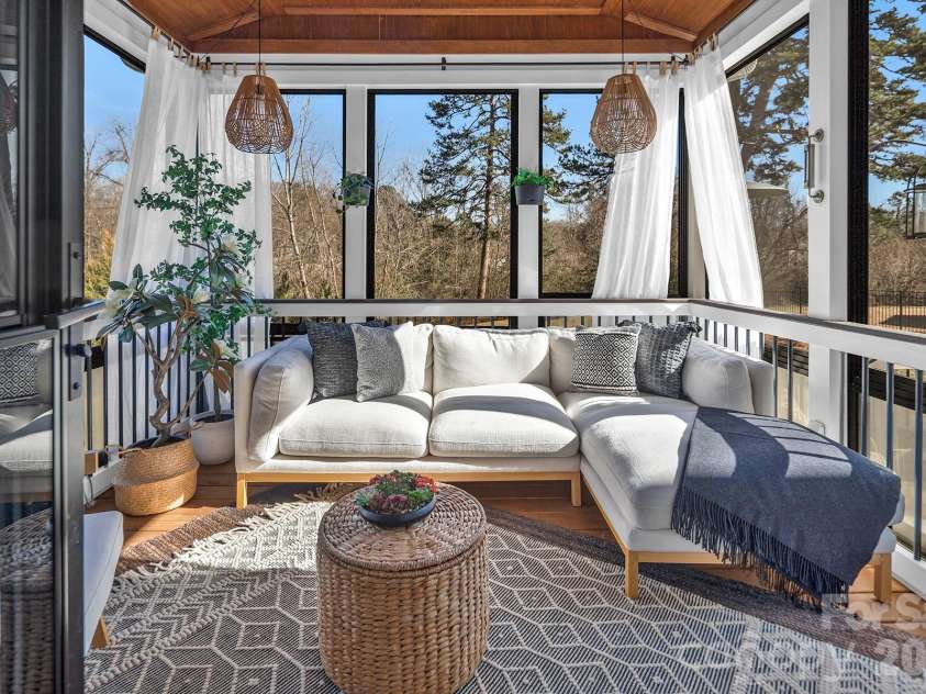 4100 Hay Meadow Drive, Mint Hill, NC 28227.  MLS# CAR4342313, YatesRealty ID 13476. 