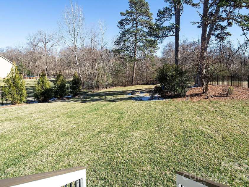 4100 Hay Meadow Drive, Mint Hill, NC 28227.  MLS# CAR4342313, YatesRealty ID 13476. 