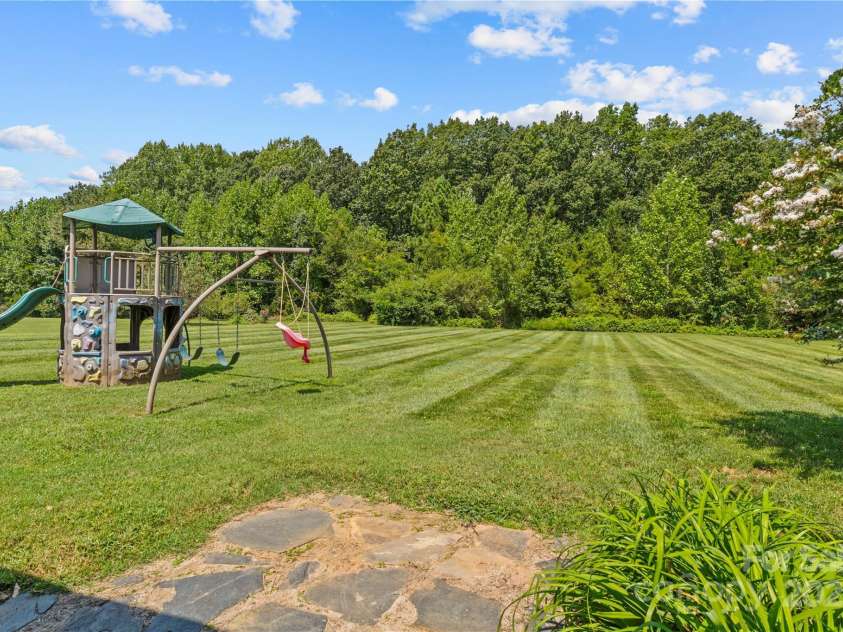 4470 Bandys Cross Road, Claremont, NC 28610.  MLS# CAR4258902, YatesRealty ID 13477. 