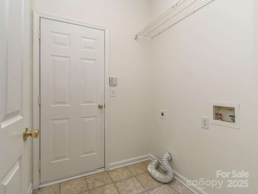 3066 Orion Drive, Fort Mill, SC 29707.  MLS# CAR4259392, YatesRealty ID 13478. 