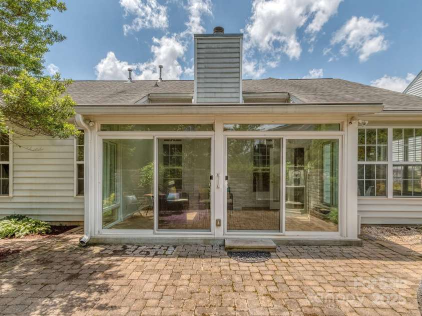 3066 Orion Drive, Fort Mill, SC 29707.  MLS# CAR4259392, YatesRealty ID 13478. 