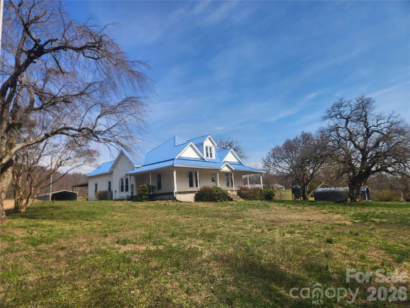 363 Center Church Road, Hiddenite, NC 28636.  MLS# CAR4353871, YatesRealty ID 13479. 