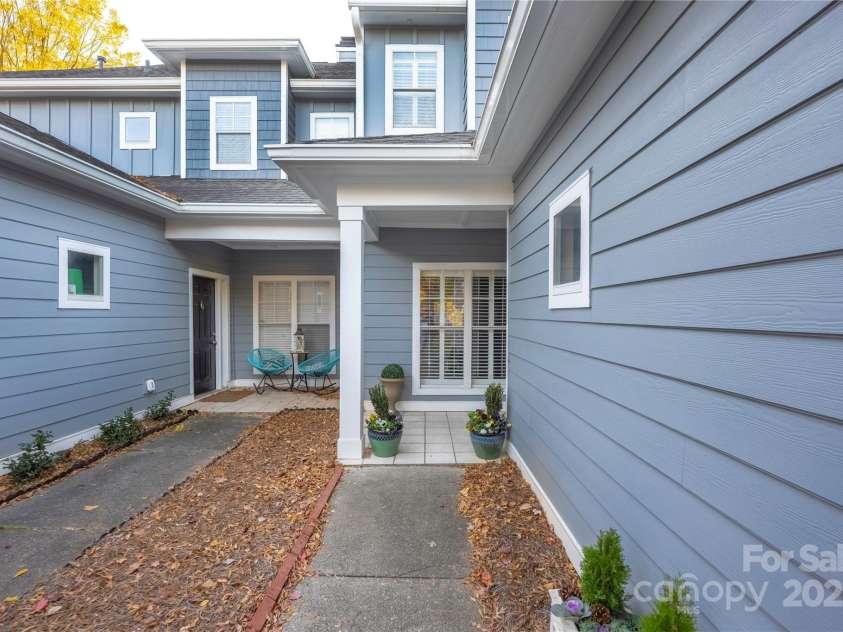 18742 Silver Quay Drive, Cornelius, NC 28031.  MLS# CAR4320397, YatesRealty ID 1348. 