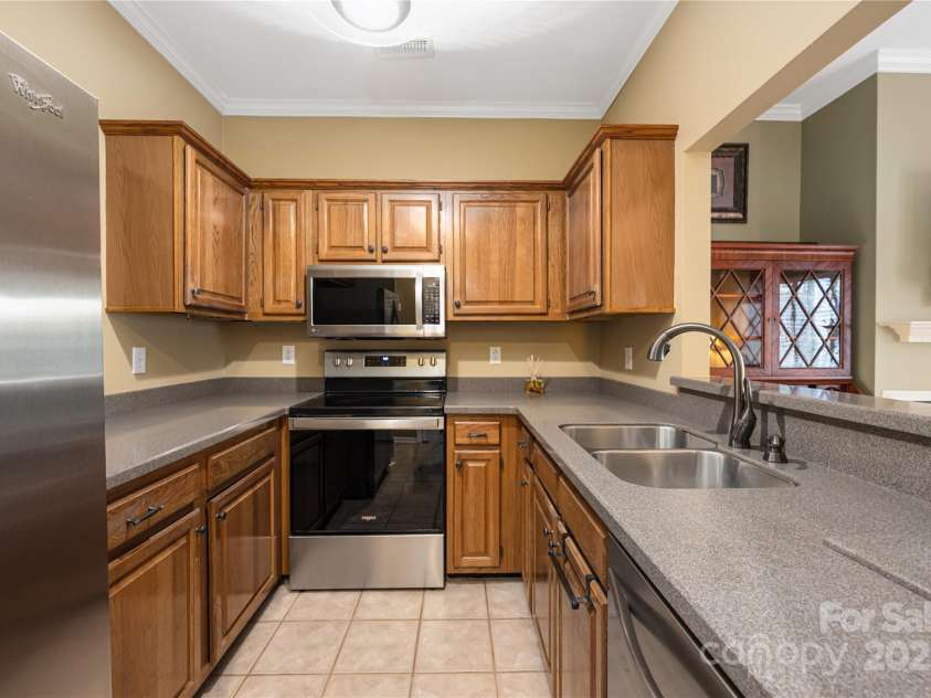 18742 Silver Quay Drive, Cornelius, NC 28031.  MLS# CAR4320397, YatesRealty ID 1348. 