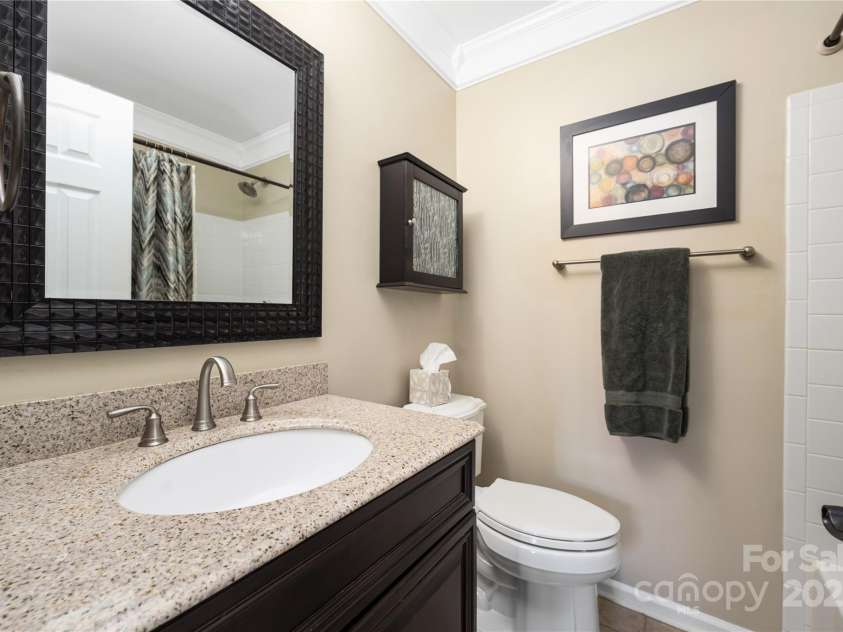 18742 Silver Quay Drive, Cornelius, NC 28031.  MLS# CAR4320397, YatesRealty ID 1348. 