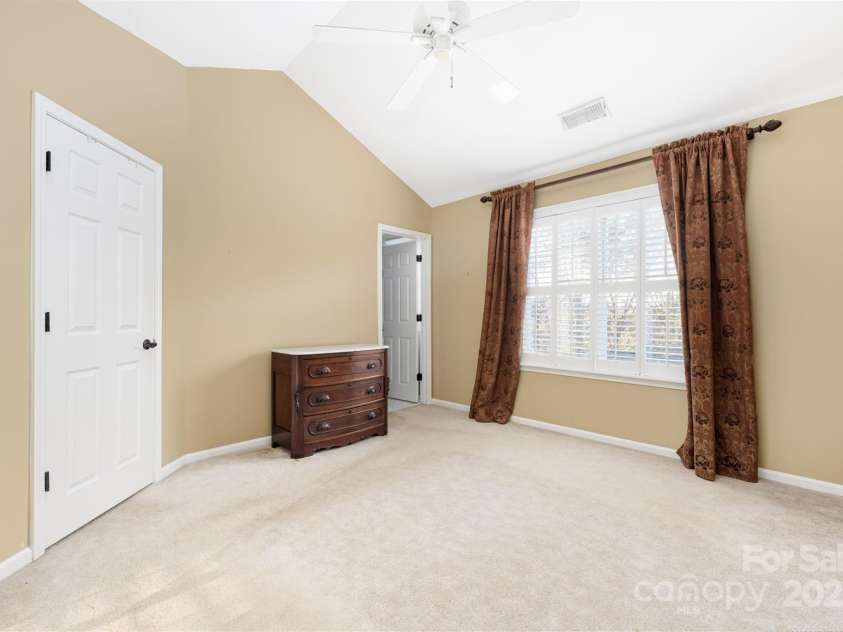 18742 Silver Quay Drive, Cornelius, NC 28031.  MLS# CAR4320397, YatesRealty ID 1348. 