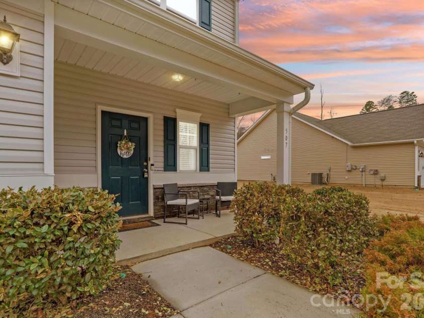 507 Oak Brook Drive, Salisbury, NC 28146.  MLS# CAR4349953, YatesRealty ID 13480. 