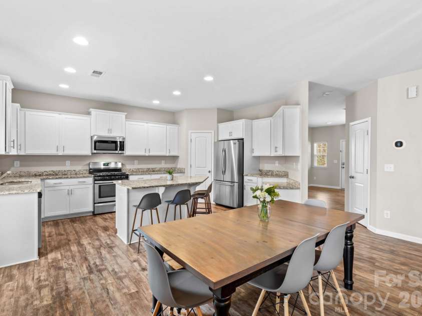 507 Oak Brook Drive, Salisbury, NC 28146.  MLS# CAR4349953, YatesRealty ID 13480. 