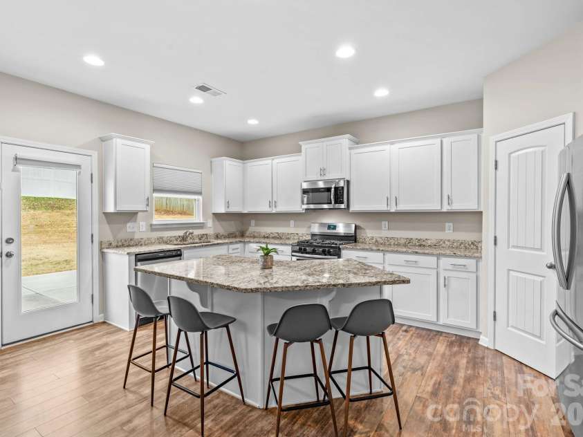507 Oak Brook Drive, Salisbury, NC 28146.  MLS# CAR4349953, YatesRealty ID 13480. 