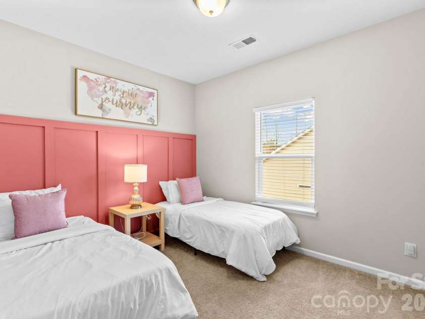 507 Oak Brook Drive, Salisbury, NC 28146.  MLS# CAR4349953, YatesRealty ID 13480. 