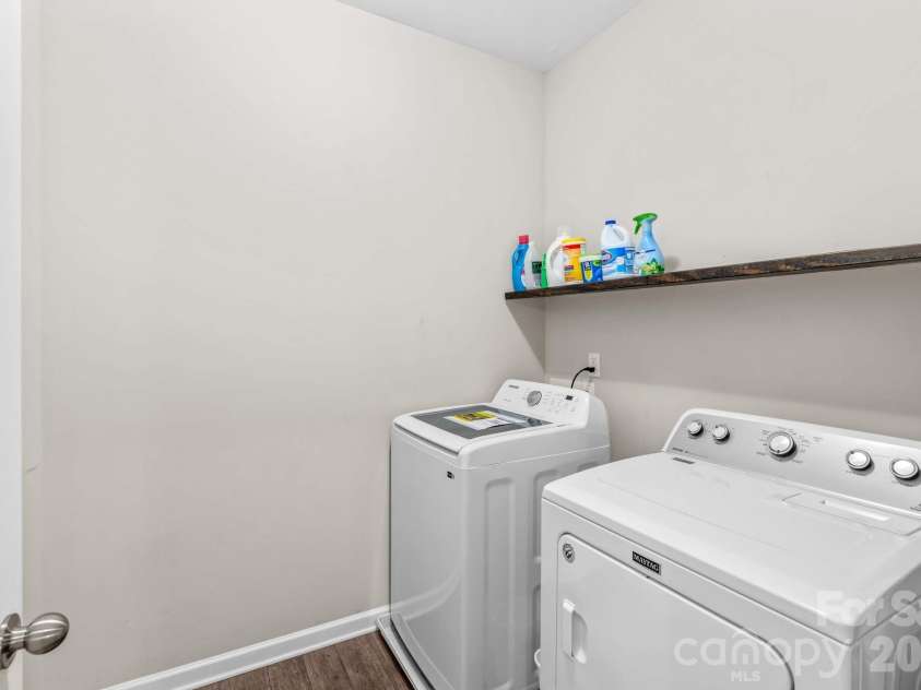 507 Oak Brook Drive, Salisbury, NC 28146.  MLS# CAR4349953, YatesRealty ID 13480. 
