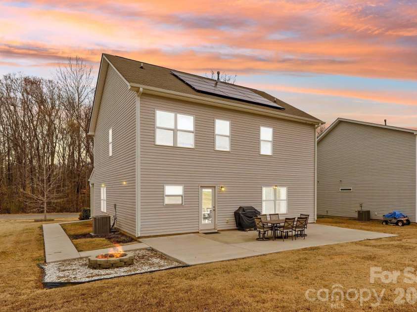 507 Oak Brook Drive, Salisbury, NC 28146.  MLS# CAR4349953, YatesRealty ID 13480. 