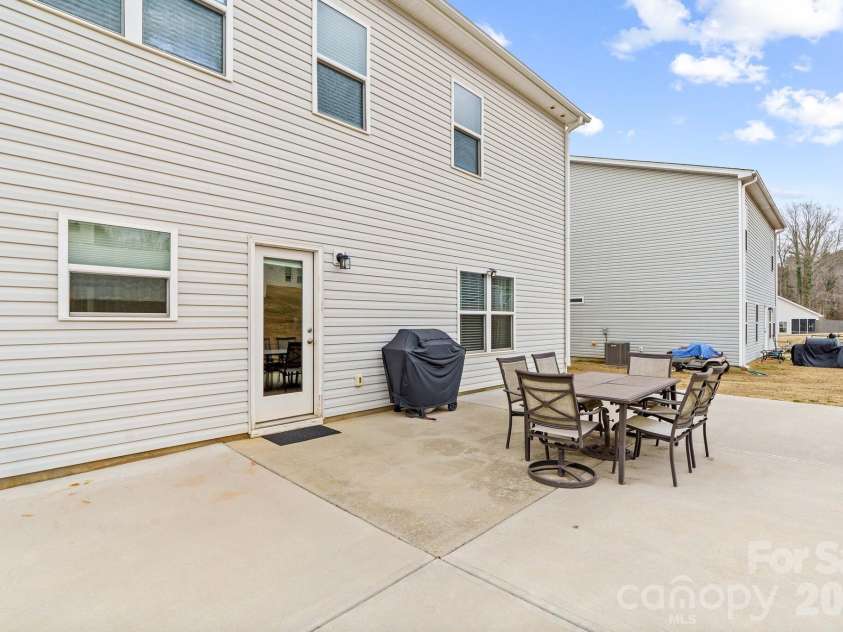 507 Oak Brook Drive, Salisbury, NC 28146.  MLS# CAR4349953, YatesRealty ID 13480. 