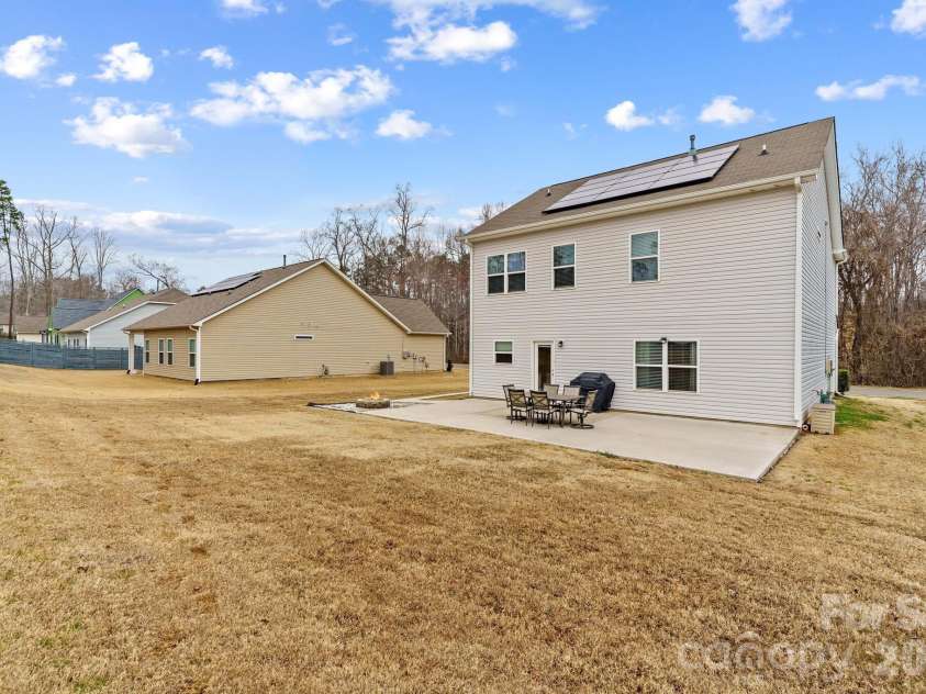 507 Oak Brook Drive, Salisbury, NC 28146.  MLS# CAR4349953, YatesRealty ID 13480. 