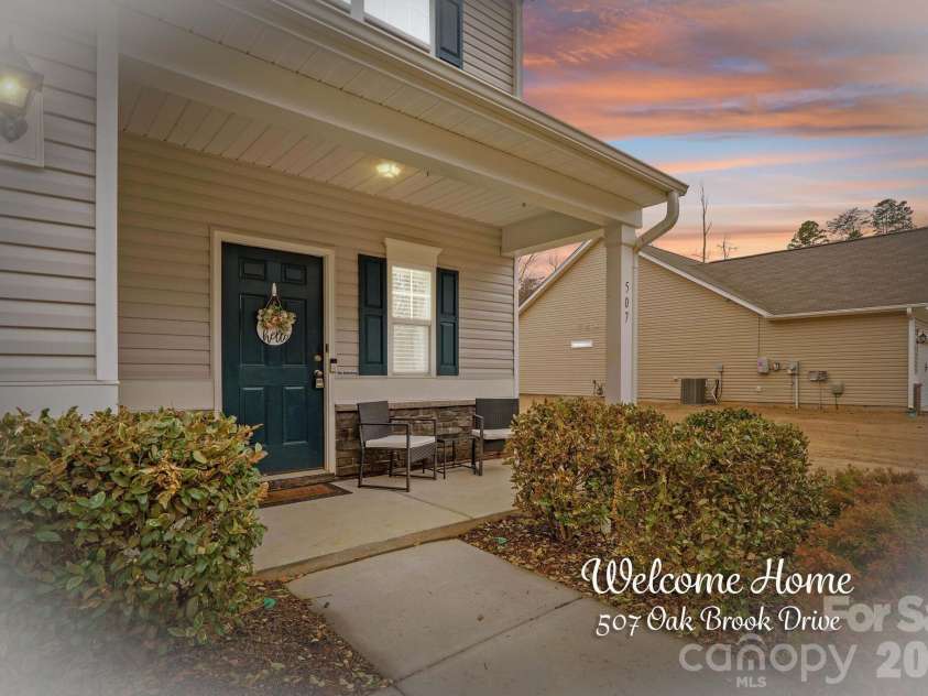 507 Oak Brook Drive, Salisbury, NC 28146.  MLS# CAR4349953, YatesRealty ID 13480. 