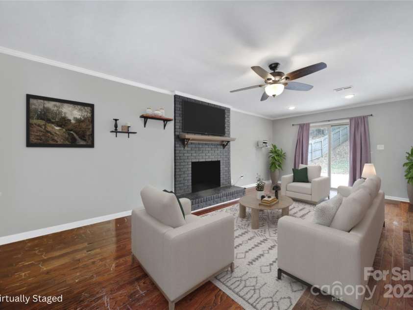 6934 Spring Morning Lane, Charlotte, NC 28227.  MLS# CAR4195967, YatesRealty ID 13480. 