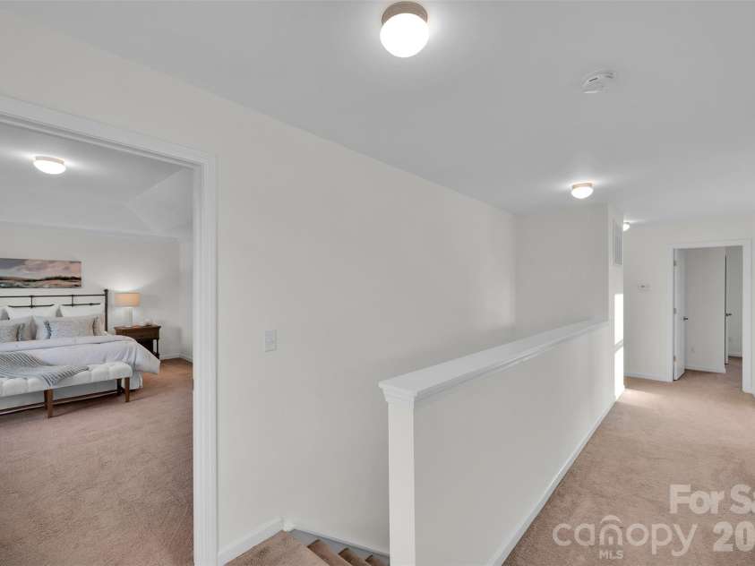 5054 Stonehill Lane, Matthews, NC 28104.  MLS# CAR4328292, YatesRealty ID 13482. 
