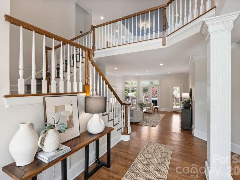 7010 Seton House Lane, Charlotte, NC 28277.  MLS# CAR4369202, YatesRealty ID 13483. 
