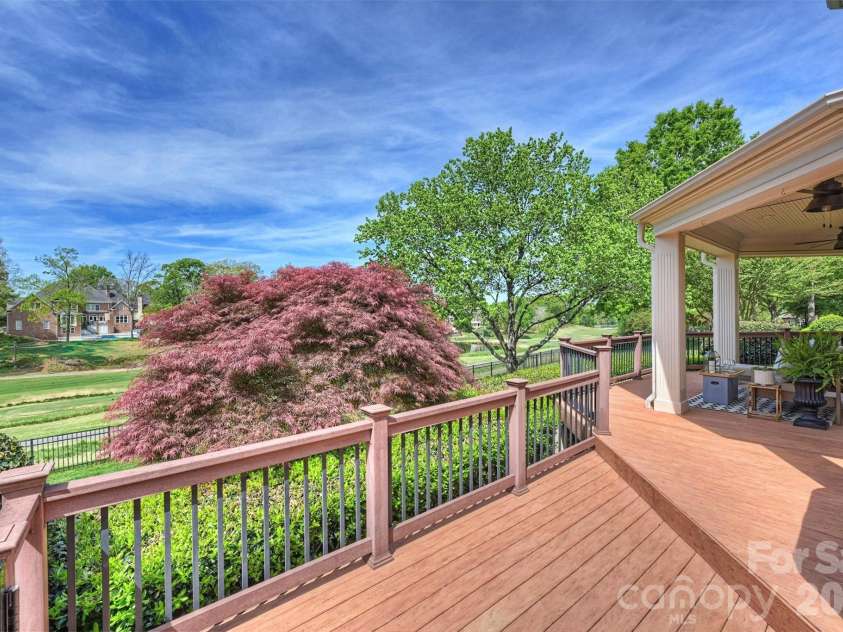 7010 Seton House Lane, Charlotte, NC 28277.  MLS# CAR4369202, YatesRealty ID 13483. 