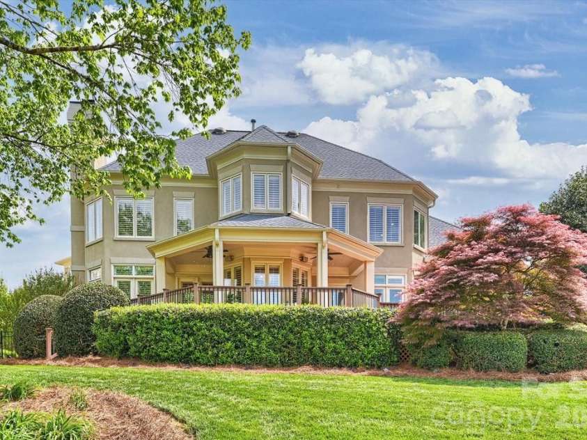7010 Seton House Lane, Charlotte, NC 28277.  MLS# CAR4369202, YatesRealty ID 13483. 
