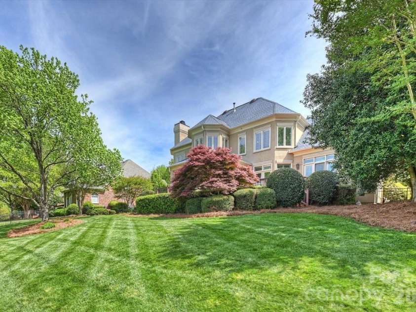 7010 Seton House Lane, Charlotte, NC 28277.  MLS# CAR4369202, YatesRealty ID 13483. 