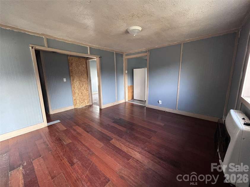 1409 Laboratory Road, Lincolnton, NC 28092.  MLS# CAR4347164, YatesRealty ID 13484. 