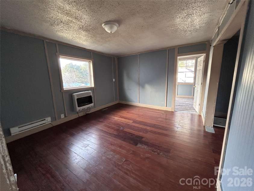 1409 Laboratory Road, Lincolnton, NC 28092.  MLS# CAR4347164, YatesRealty ID 13484. 