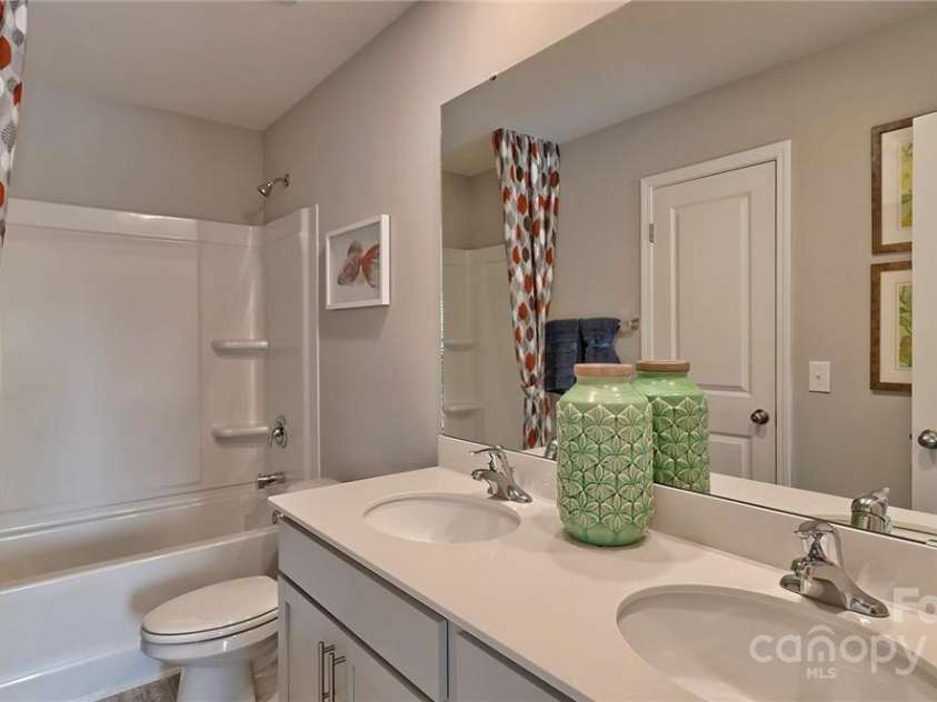 8073 Kennesaw Drive, Gastonia, NC 28056.  MLS# CAR4231578, YatesRealty ID 13484. PHOTOS REPRESENTATIVE.