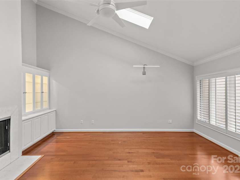 5306 Sandtrap Lane, Charlotte, NC 28226.  MLS# CAR4249354, YatesRealty ID 13485. 