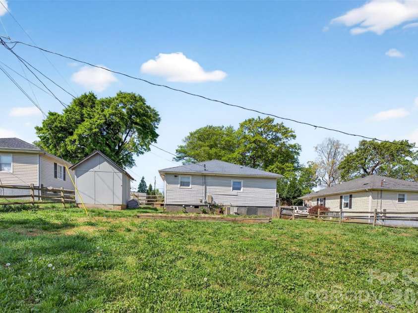 58 Burton Street, Belmont, NC 28012.  MLS# CAR4357602, YatesRealty ID 13485. 