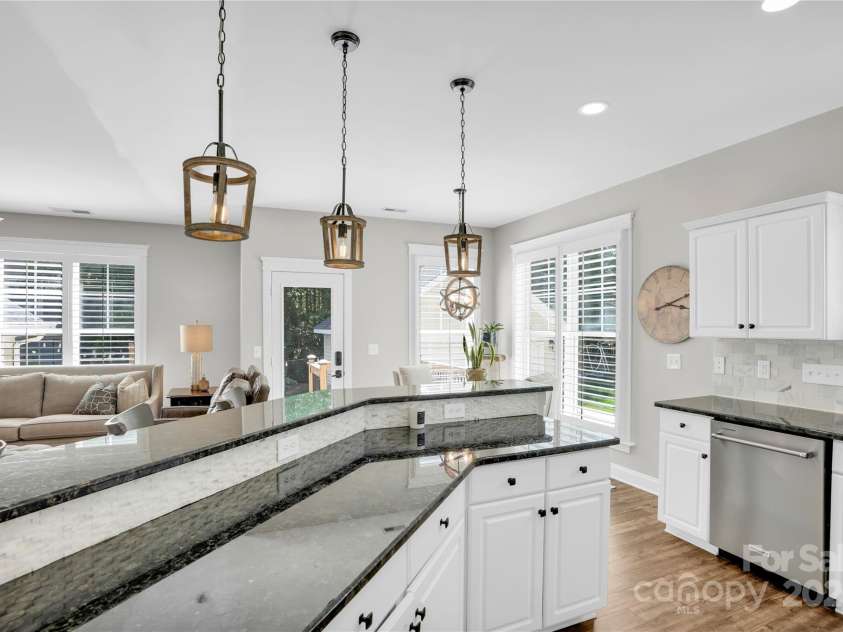 7814 Knox Ridge Road, Huntersville, NC 28078.  MLS# CAR4252077, YatesRealty ID 13488. 