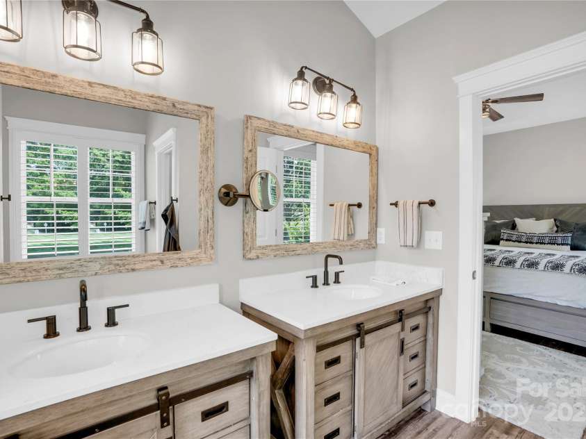 7814 Knox Ridge Road, Huntersville, NC 28078.  MLS# CAR4252077, YatesRealty ID 13488. 