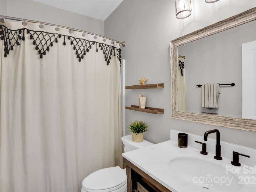 7814 Knox Ridge Road, Huntersville, NC 28078.  MLS# CAR4252077, YatesRealty ID 13488. 